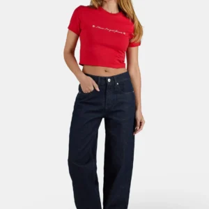 Levadia Cropped Baby Tee Washed Red