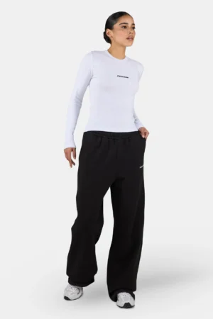 Nina Longsleeve White Black