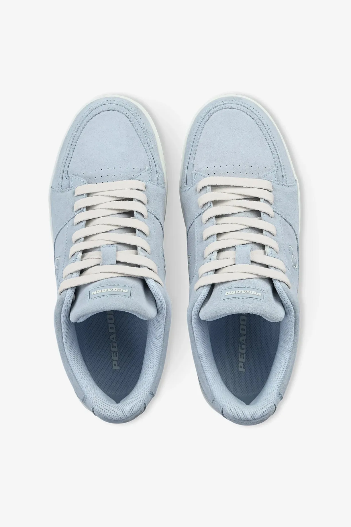 Serenus Low Suede Cloud Blue Off-White Serenus Low Suede Cloud Blue Off-White