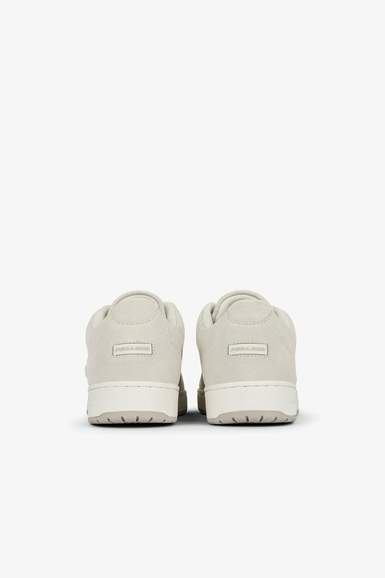 Serenus Low Suede Off-White Serenus Low Suede Off-White