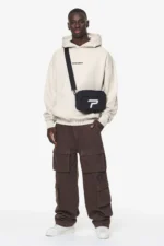 pegador-insideout-black-signal-red-cross-body-bag-2