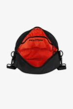 pegador-insideout-black-signal-red-cross-body-bag-8