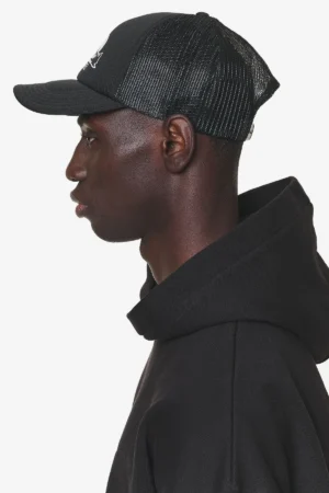 pegador-pansy-black-trucker-cap-1