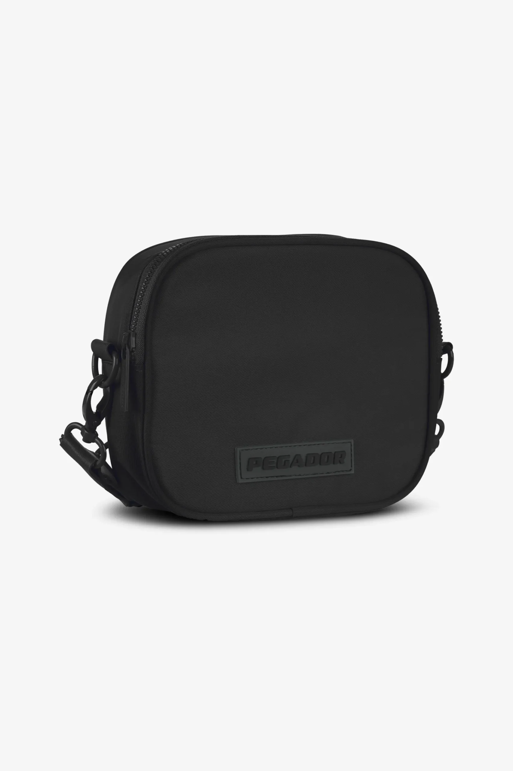 pegador-rubber-logo-patch-nylon-shoulder-strap-bag