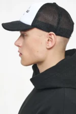 pegador-wallace-white-black-trucker-cap-1